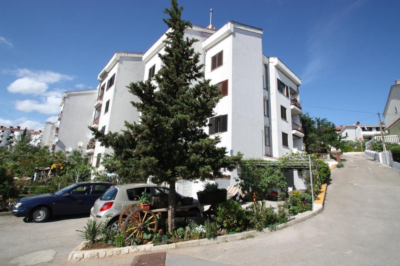 Hrusta Appartement Crikvenica Buitenkant foto